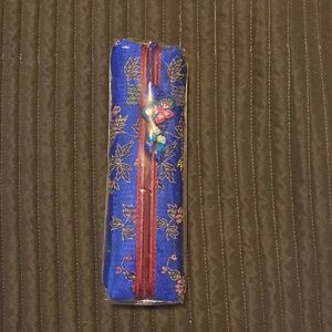 💛Vintage Korean royal blue embroidered pouch. New; wrapped in original plastic.